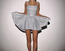 Блискуча корсетна сукня з пишною подвійною спідницею Блискуча корсетна сукня з пишною подвійною спідницею | PUSHKA SHOP