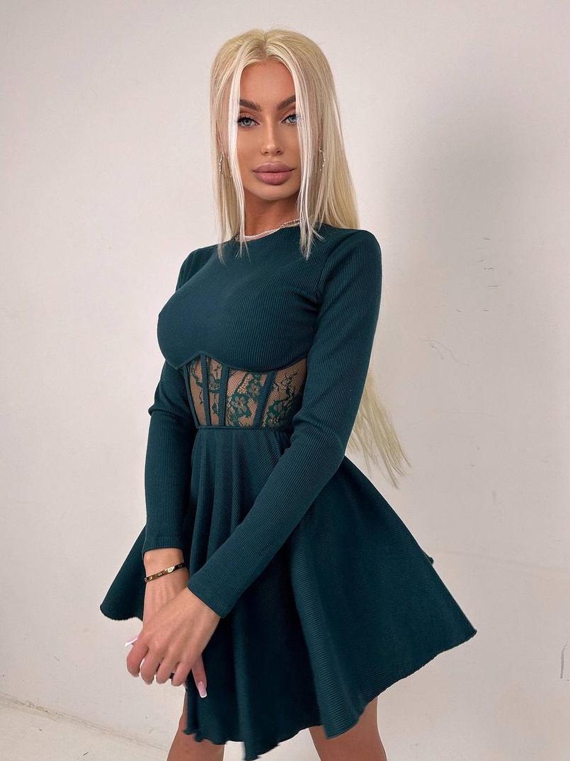 Трикотажна корсетна сукня з мереживом та пишною спідницею  Трикотажна корсетна сукня з мереживом та пишною спідницею  | PUSHKA SHOP