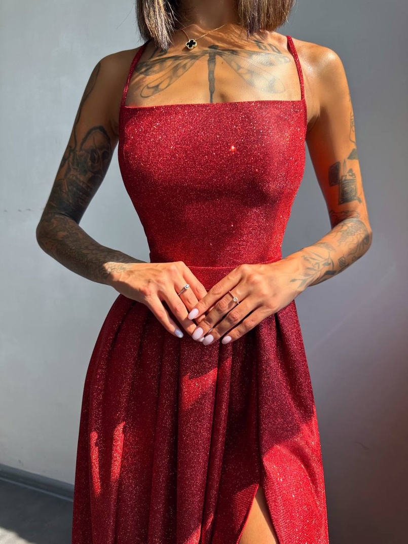 Сяюча сукня максі  зі шнурівкою на спинці Сяюча сукня максі  зі шнурівкою на спинці | PUSHKA SHOP