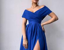 Сукня максі  з відкритими плечима та розрізом на спідниці Сукня максі  з відкритими плечима та розрізом на спідниці | PUSHKA SHOP