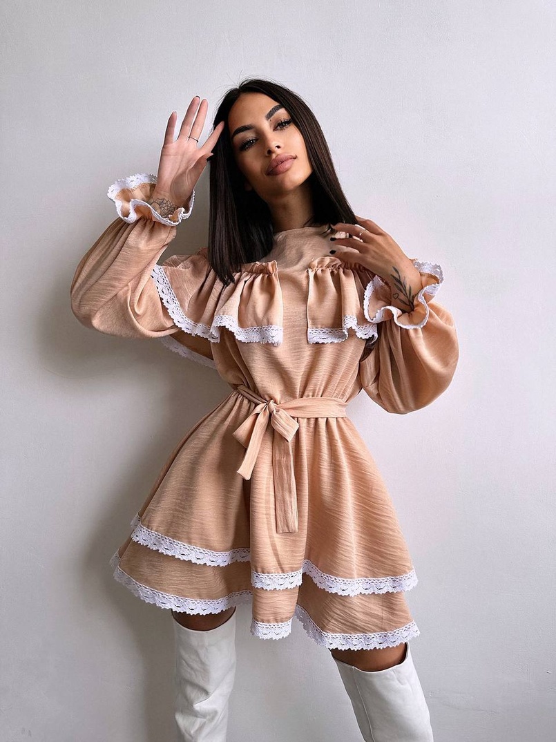 Сукня декорована мереживом Сукня декорована мереживом | PUSHKA SHOP