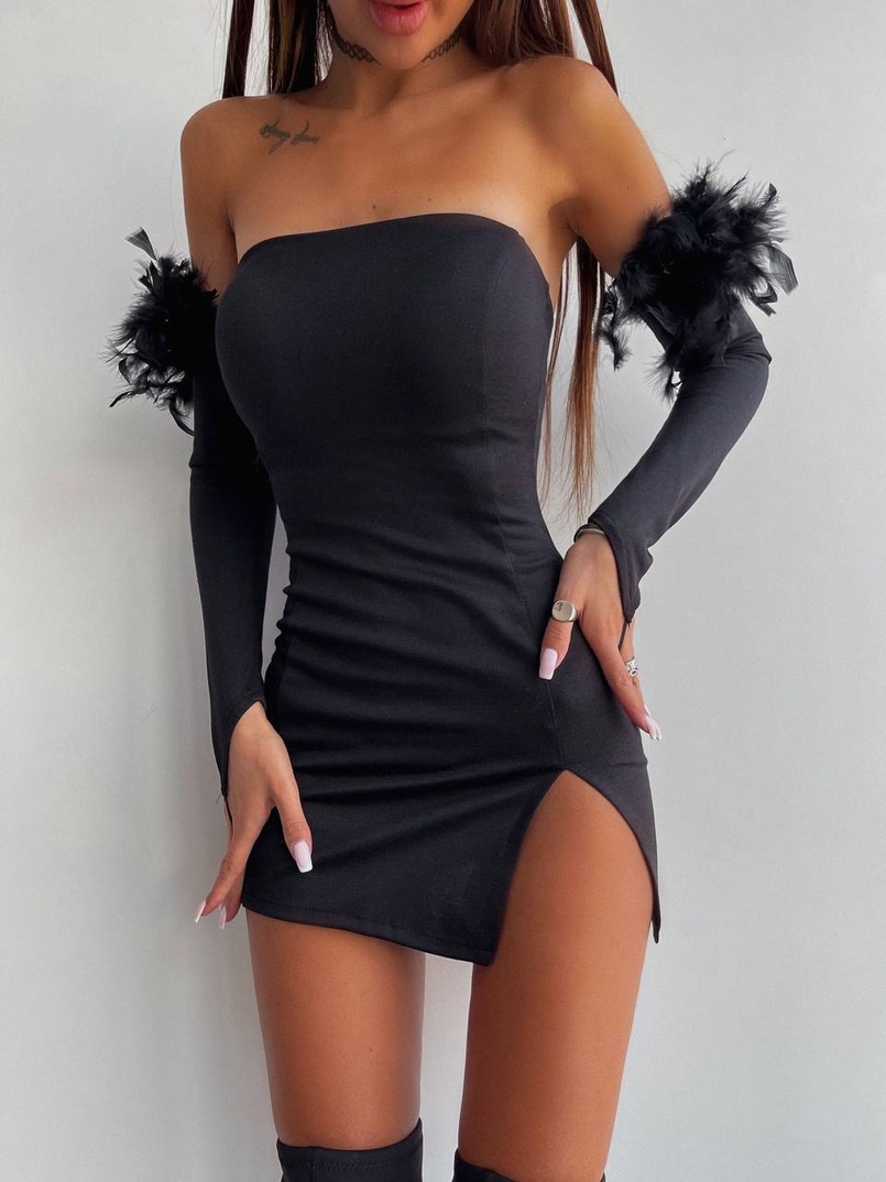 Сукня міні, декорована натуральним пір'ям Сукня міні, декорована натуральним пір'ям | PUSHKA SHOP