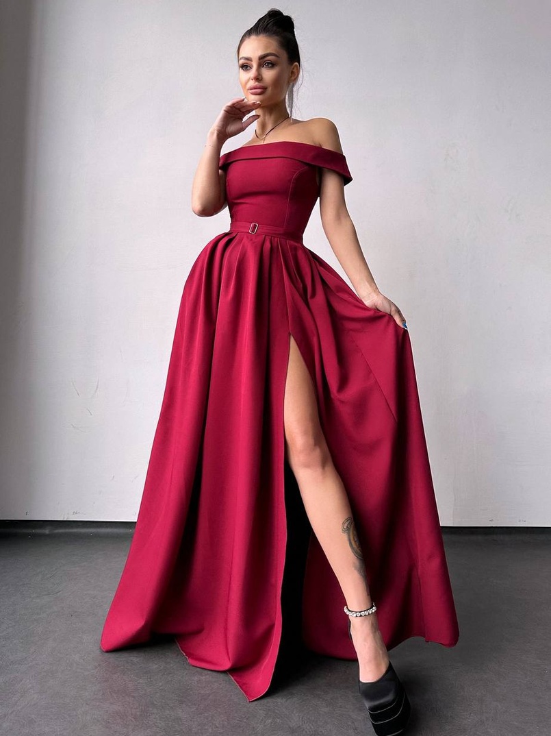 Сукня максі з відкритими плечима  Сукня максі з відкритими плечима  | PUSHKA SHOP