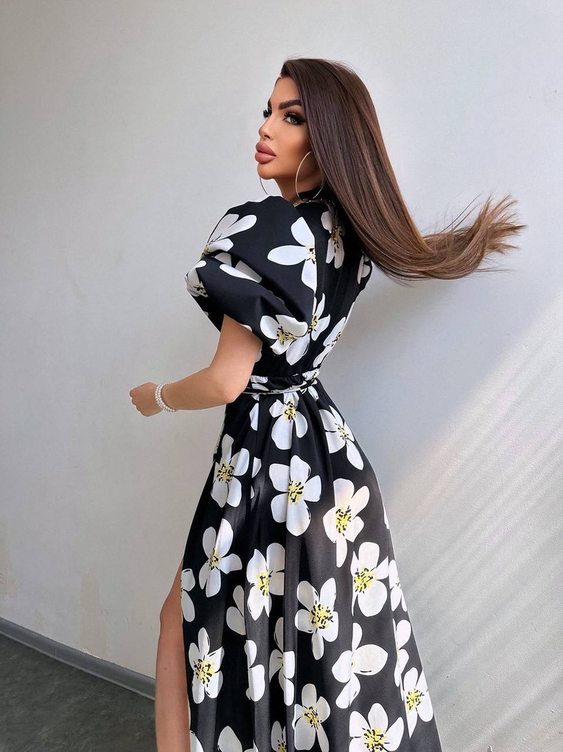 Сукня міді  із запахом та об'ємними рукавами Сукня міді  із запахом та об'ємними рукавами | PUSHKA SHOP