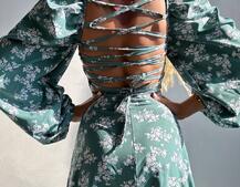 Улюблена сукня-міді зі шнурівкою на спинці та розрізом на ніжці Улюблена сукня-міді зі шнурівкою на спинці та розрізом на ніжці | PUSHKA SHOP