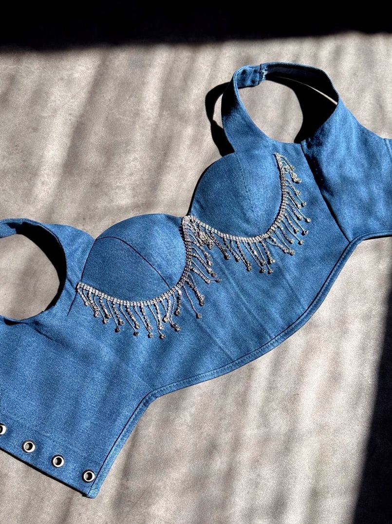 Приталена сорочка + корсет декорований бахромою зі страз Ручна робота Приталена сорочка + корсет декорований бахромою зі страз Ручна робота | PUSHKA SHOP