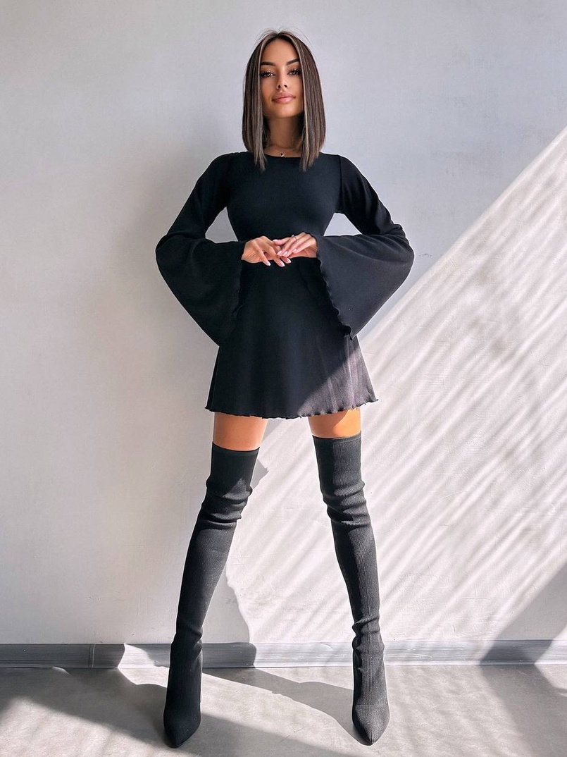 Трикотажна сукня зі шнурівкою на спинці    Трикотажна сукня зі шнурівкою на спинці    | PUSHKA SHOP