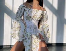 Сукня асиметричного крою з розкльошеними рукавами + корсет декорований стразами Ручна робота Сукня асиметричного крою з розкльошеними рукавами + корсет декорований стразами Ручна робота | PUSHKA SHOP