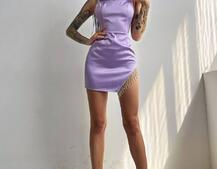 Платье мини, декорированное бахромой из страз Платье мини, декорированное бахромой из страз | PUSHKA SHOP