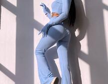 Комплект: штани кльош + топ з рукавичками та прорізами для рук Комплект: штани кльош + топ з рукавичками та прорізами для рук | PUSHKA SHOP