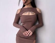 Трикотажне плаття по фігурі зі шнурівкою на ніжці Трикотажне плаття по фігурі зі шнурівкою на ніжці | PUSHKA SHOP