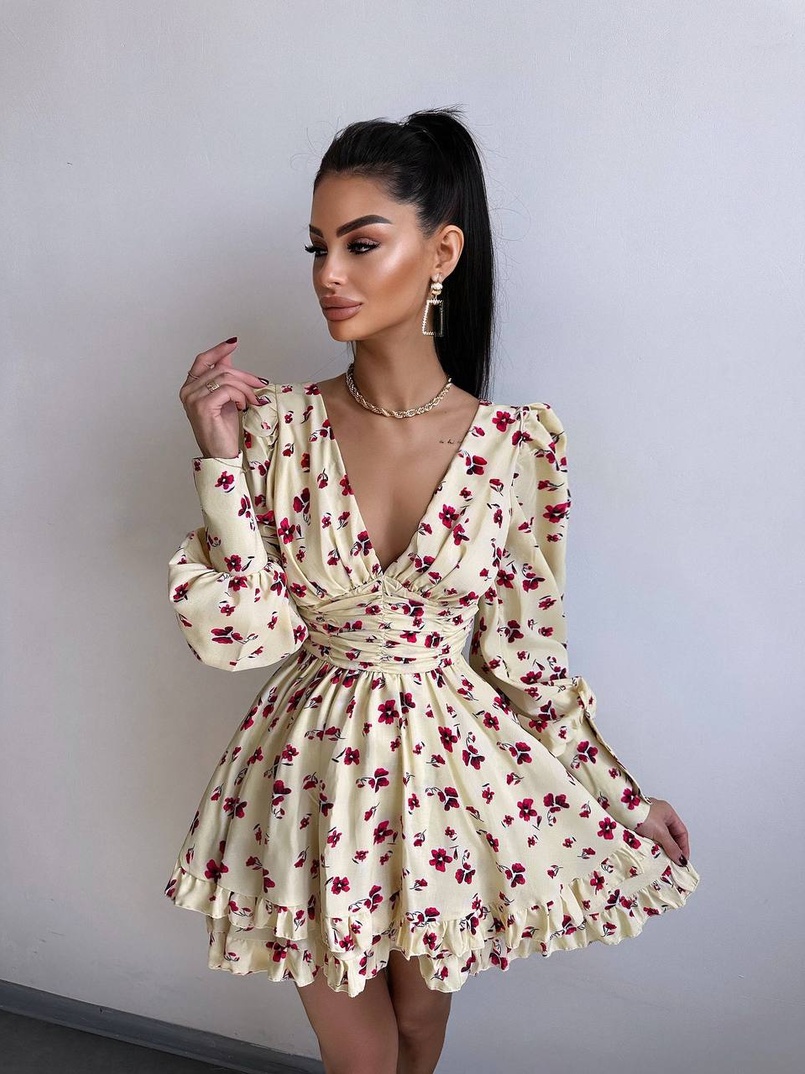 Сукня міні з пишною спідницею та драпіруванням на талії Сукня міні з пишною спідницею та драпіруванням на талії | PUSHKA SHOP