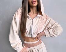 Велюровий комплект декорований стразами( бомбер+ рукавички+ штани + трусики) Велюровий комплект декорований стразами( бомбер+ рукавички+ штани + трусики) | PUSHKA SHOP