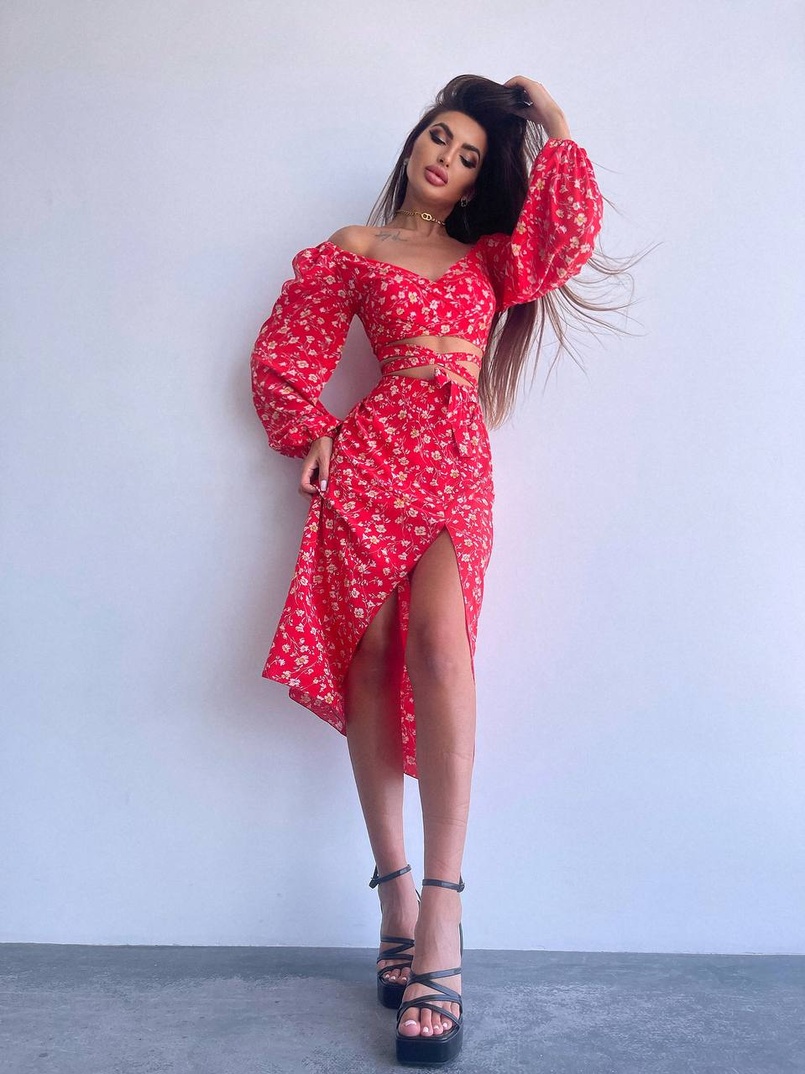 Квітковий комплект: топ із зав'язками на талії + спідниця міді з розрізом | PUSHKA SHOP