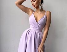 Сукня максі на тонких бретелях з розрізом на спідниці  Сукня максі на тонких бретелях з розрізом на спідниці  | PUSHKA SHOP