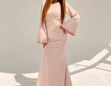 Трикотажна сукня максі з розкльошеними рукавами та відкритою спиною | PUSHKA SHOP