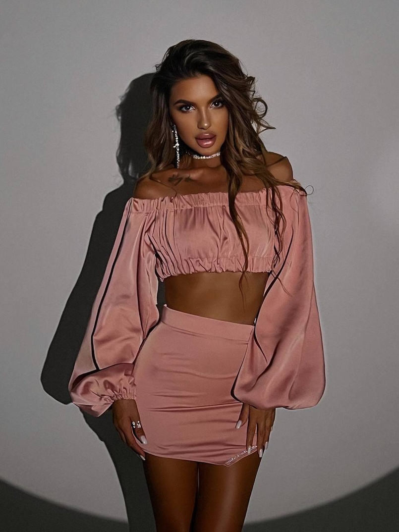 Атласний комплект, декорований стразами Ручна робота, прикраса пришита  | PUSHKA SHOP