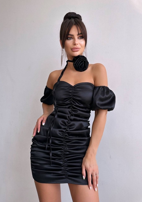 Сукня - міні з драпіруванням та трояндою-чокером | PUSHKA SHOP