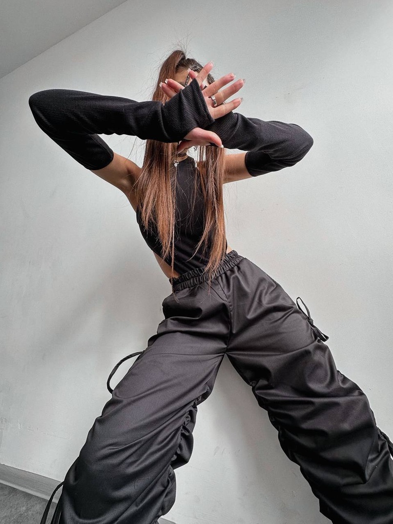 Комплект: коттонові джогери + боді Комплект: коттонові джогери + боді | PUSHKA SHOP