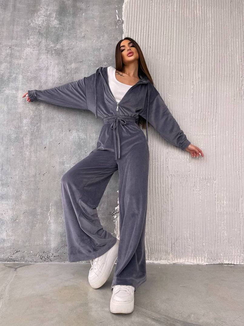 Велюровий комбінезон  Велюровий комбінезон  | PUSHKA SHOP