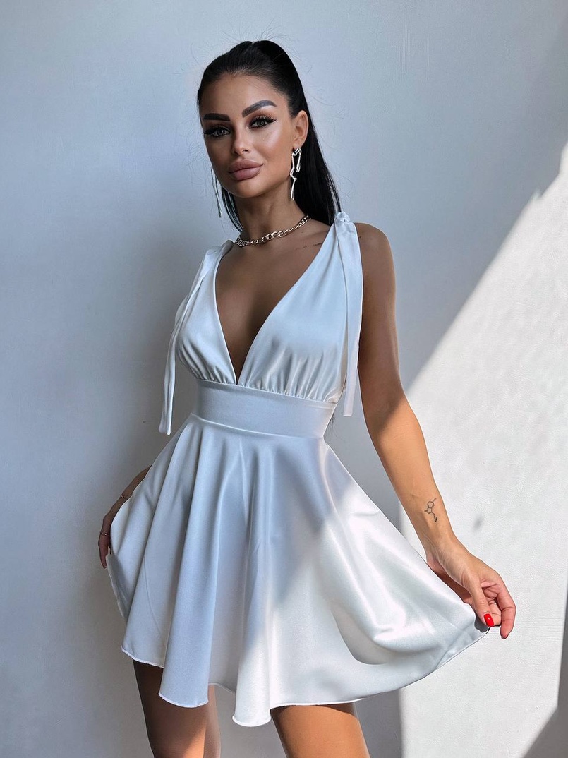 Сукня з пишною спідницею-сонцем Сукня з пишною спідницею-сонцем | PUSHKA SHOP