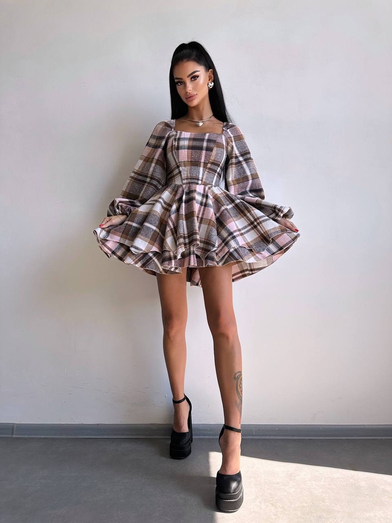 Корсетна сукня з подвійною спідницею та обʼємними рукавами у клітинку  Корсетна сукня з подвійною спідницею та обʼємними рукавами у клітинку  | PUSHKA SHOP