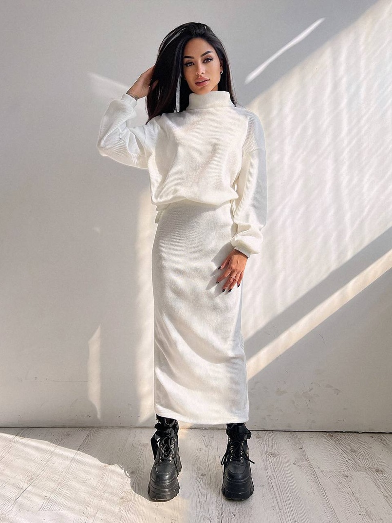 Костюм із теплого трикотажу-рубчика: светр + спідниця Костюм із теплого трикотажу-рубчика: светр + спідниця | PUSHKA SHOP