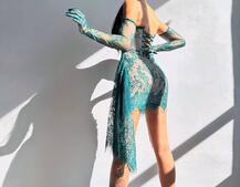 Сукня міні зі шлейфом та рукавичками Сукня міні зі шлейфом та рукавичками | PUSHKA SHOP