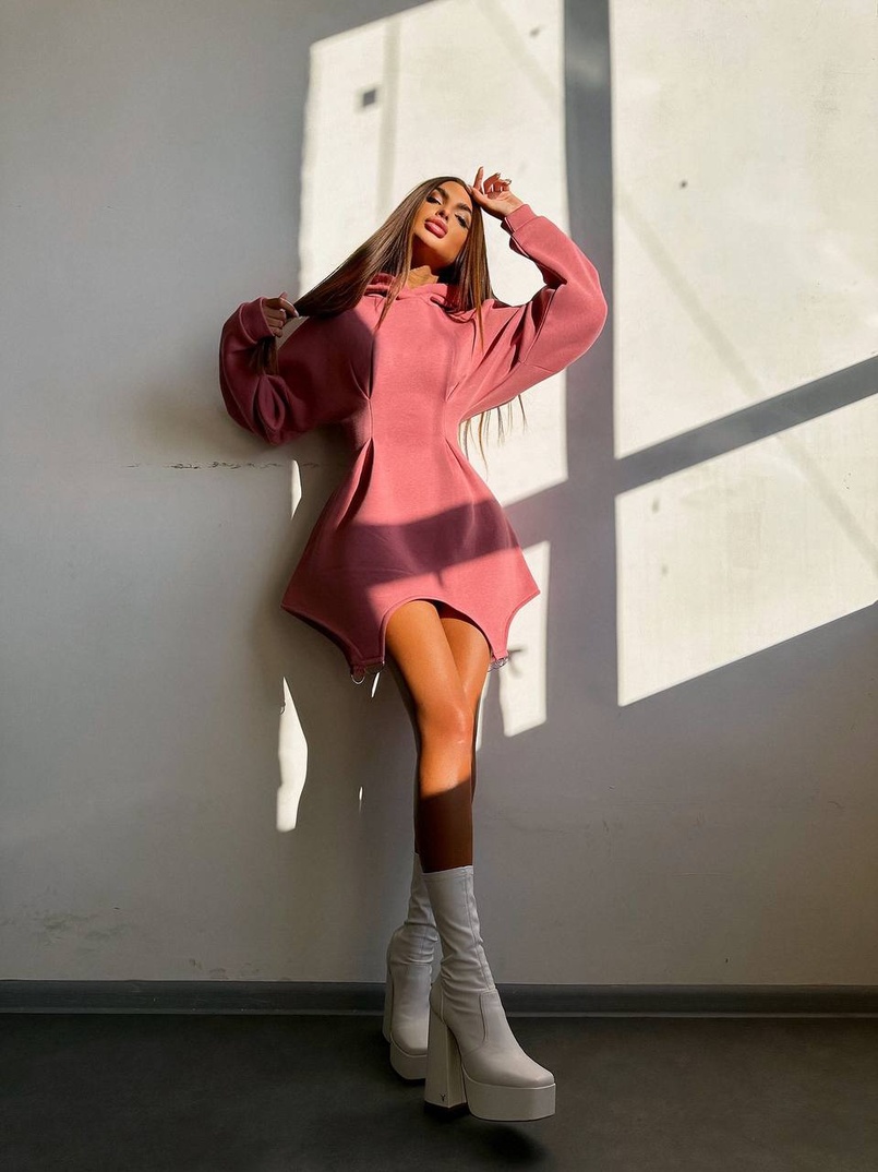 Тепле приталене худі з капюшоном на флісі + корсет на шнурівці Можна носити з корсетом та без Тепле приталене худі з капюшоном на флісі + корсет на шнурівці Можна носити з корсетом та без | PUSHKA SHOP