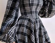 Корсетна сукня з подвійною спідницею та обʼємними рукавами у клітинку  Корсетна сукня з подвійною спідницею та обʼємними рукавами у клітинку  | PUSHKA SHOP