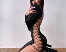 Сукня міді з підплічниками та шнурівкою Розмір вирізу можна регулювати шнурівкою Сукня міді з підплічниками та шнурівкою Розмір вирізу можна регулювати шнурівкою | PUSHKA SHOP