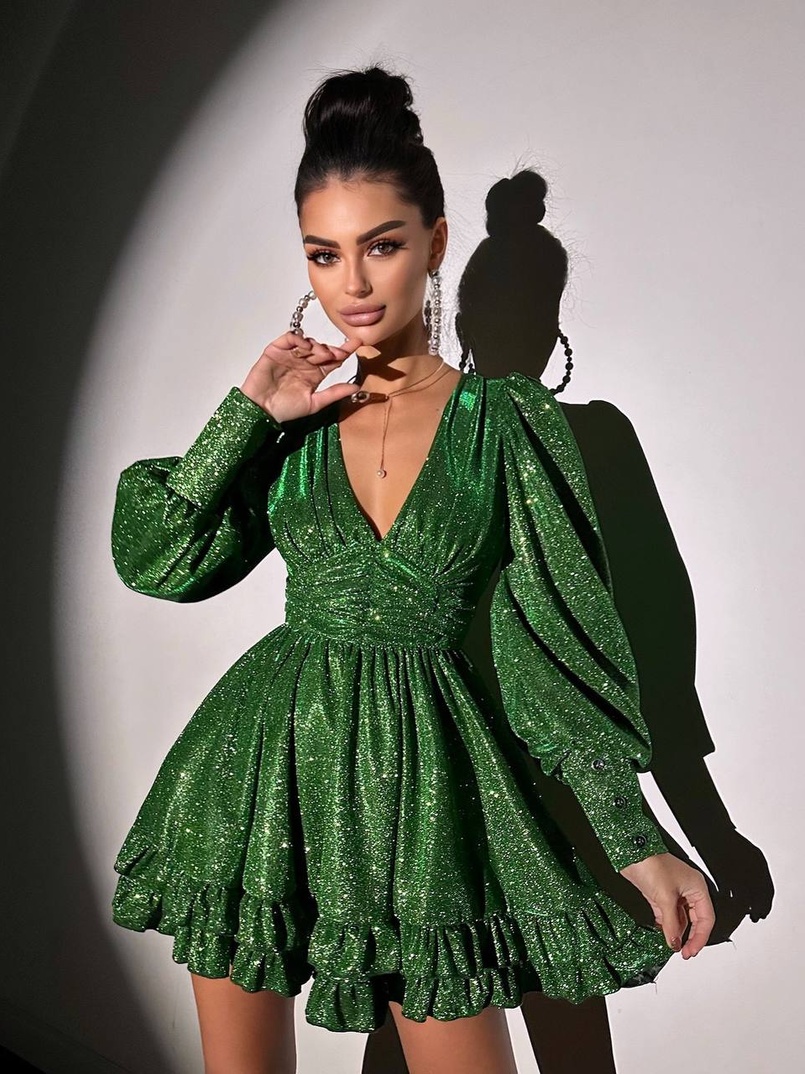 Сукня із пишною подвійною спідницею та драпіруванням Сукня із пишною подвійною спідницею та драпіруванням | PUSHKA SHOP