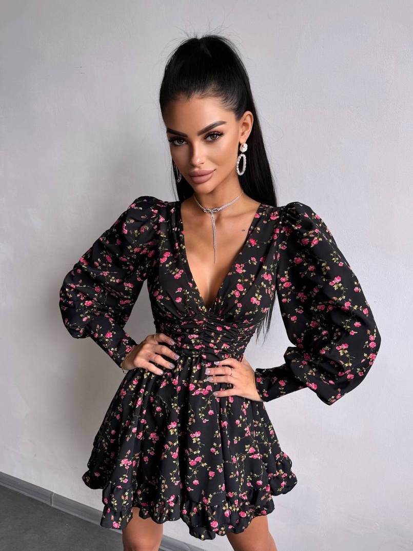 Сукня міні з пишною спідницею та драпіруванням на талії Сукня міні з пишною спідницею та драпіруванням на талії | PUSHKA SHOP