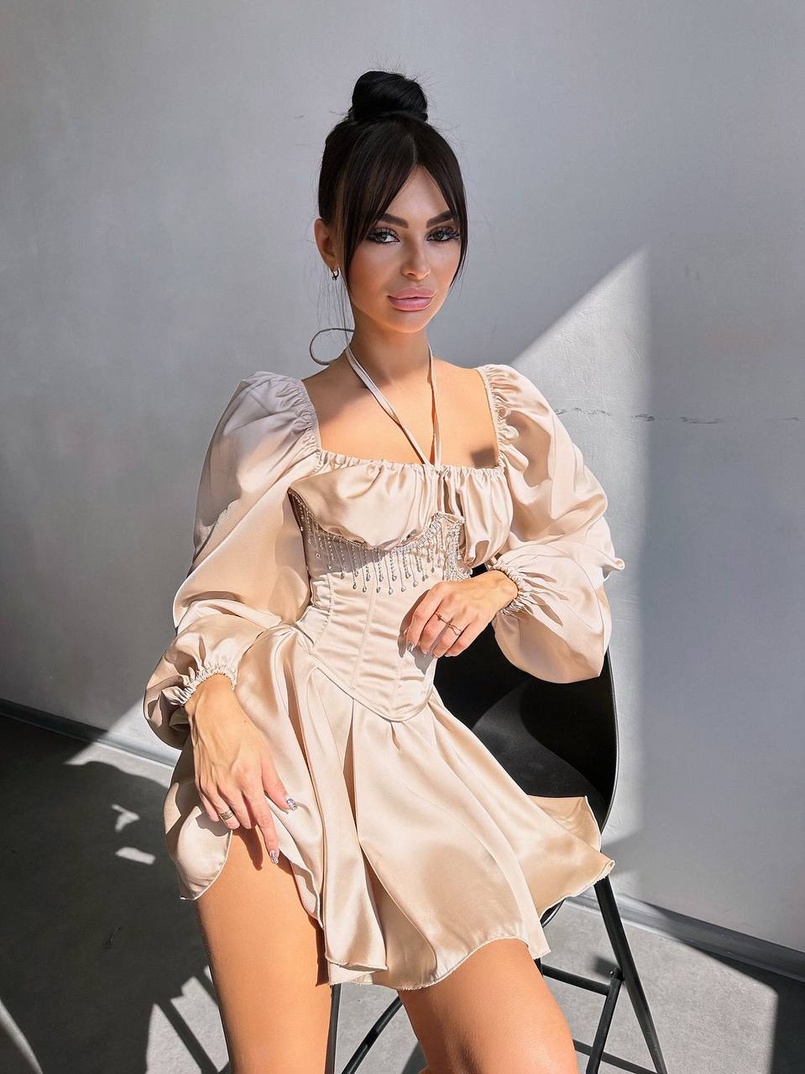 Сукня з корсетом, декорованим бахромою зі страз Ручна робота  Сукня з корсетом, декорованим бахромою зі страз Ручна робота  | PUSHKA SHOP