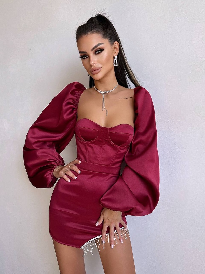 Атласний  комплект: корсет + спідниця декорована бахромою зі страз Атласний  комплект: корсет + спідниця декорована бахромою зі страз | PUSHKA SHOP