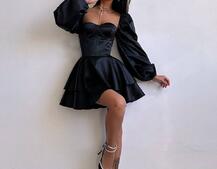 Атласна корсетна сукня бюстьє з пишною подвійною спідницею та об‘ємними рукавами Атласна корсетна сукня бюстьє з пишною подвійною спідницею та об‘ємними рукавами | PUSHKA SHOP