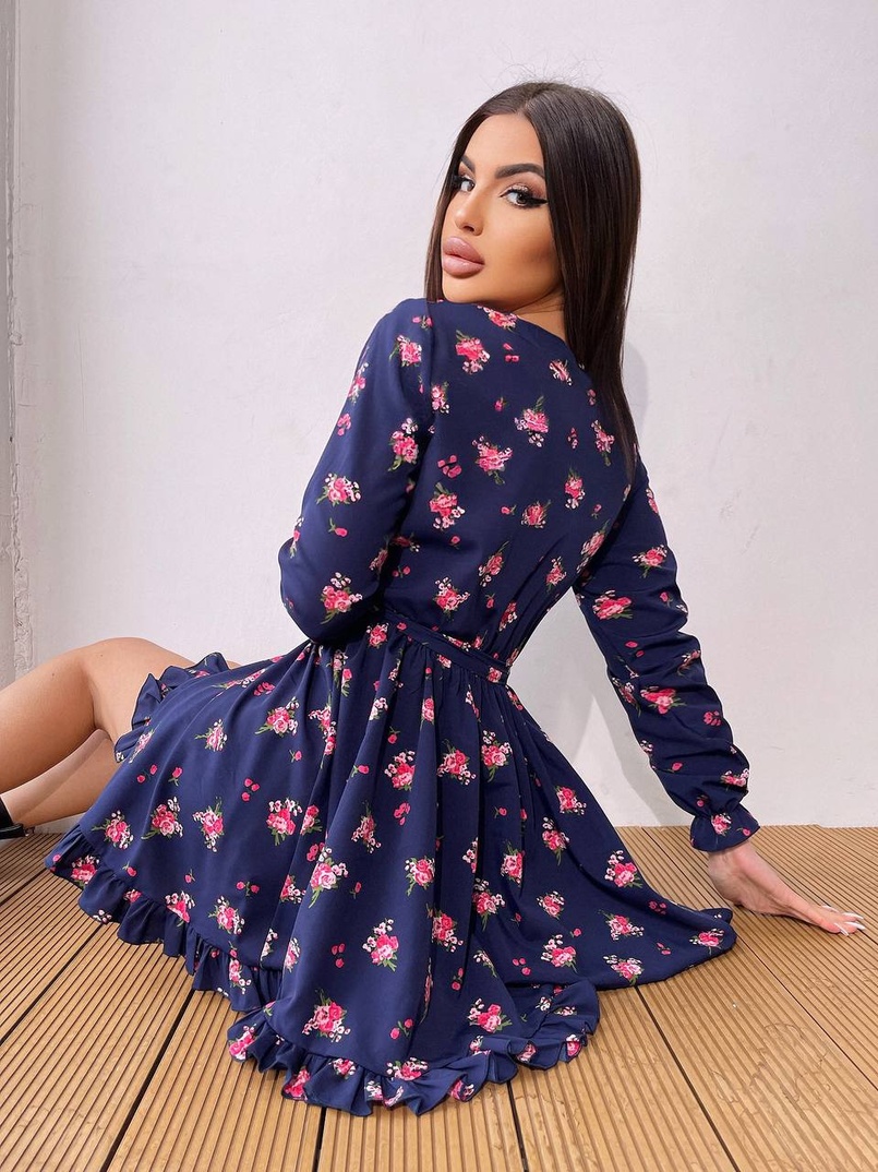 Сукня в квітковий принт з воланами Сукня в квітковий принт з воланами | PUSHKA SHOP