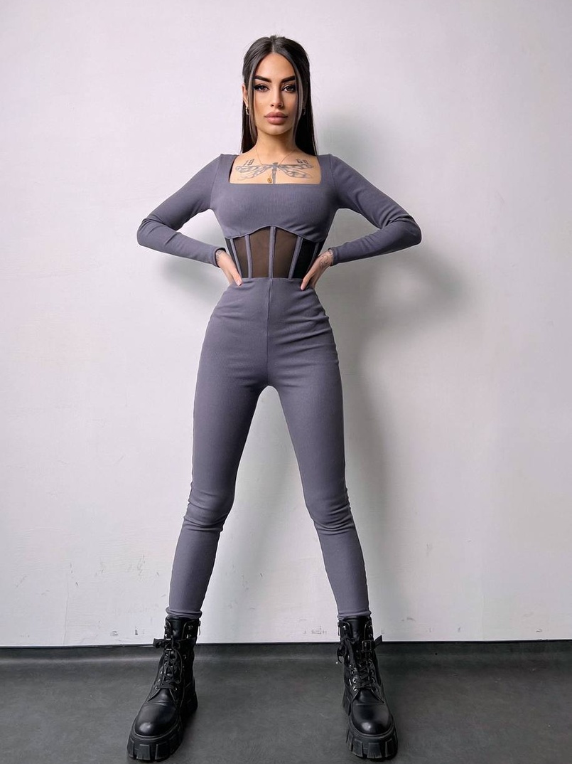 Облягаючий трикотажний комбінезон з елементами корсету  Облягаючий трикотажний комбінезон з елементами корсету  | PUSHKA SHOP