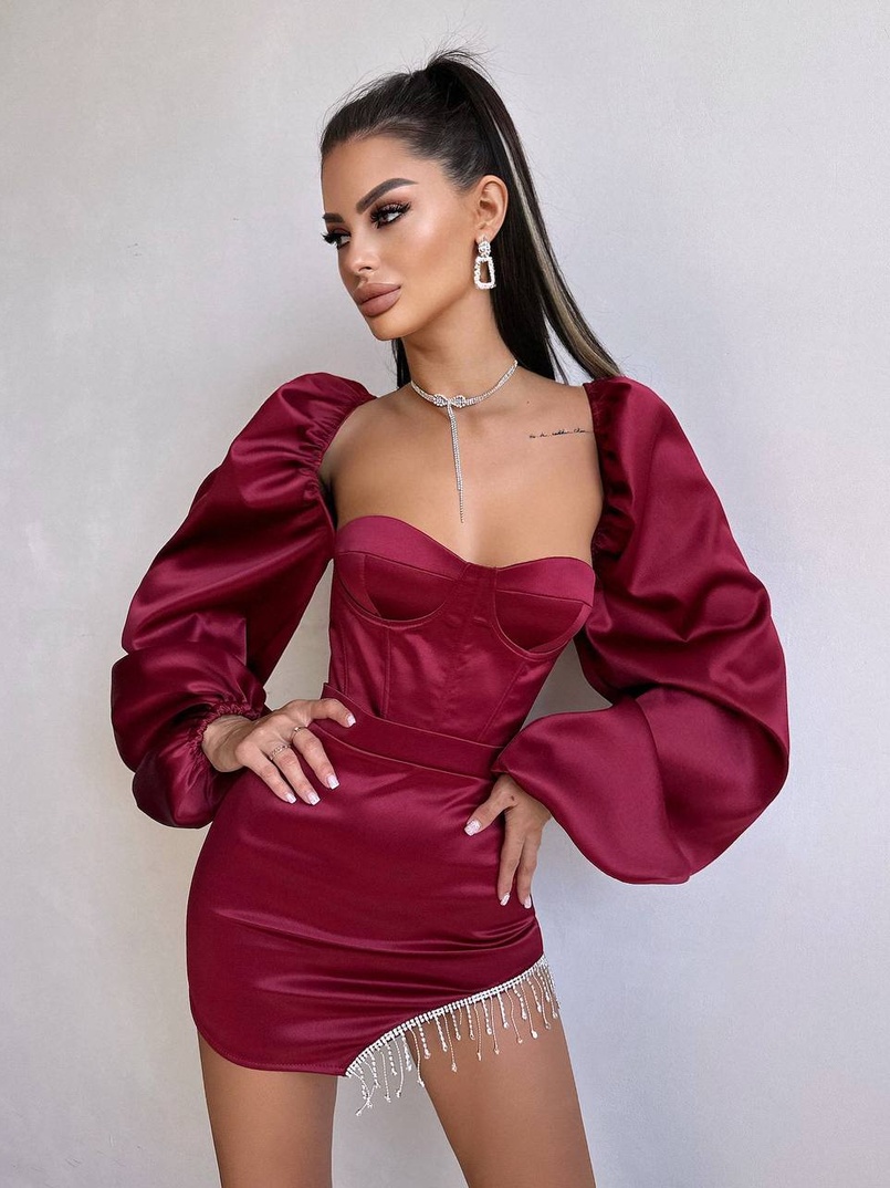 Атласний  комплект: корсет + спідниця декорована бахромою зі страз Атласний  комплект: корсет + спідниця декорована бахромою зі страз | PUSHKA SHOP