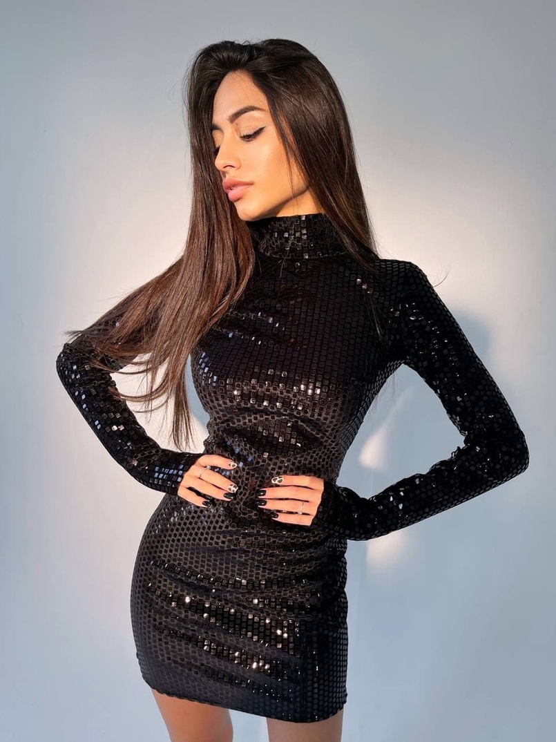 Оксамитова сукня-гольф по фігурі з голографічними блискітками Блискітки не обсипаються | PUSHKA SHOP