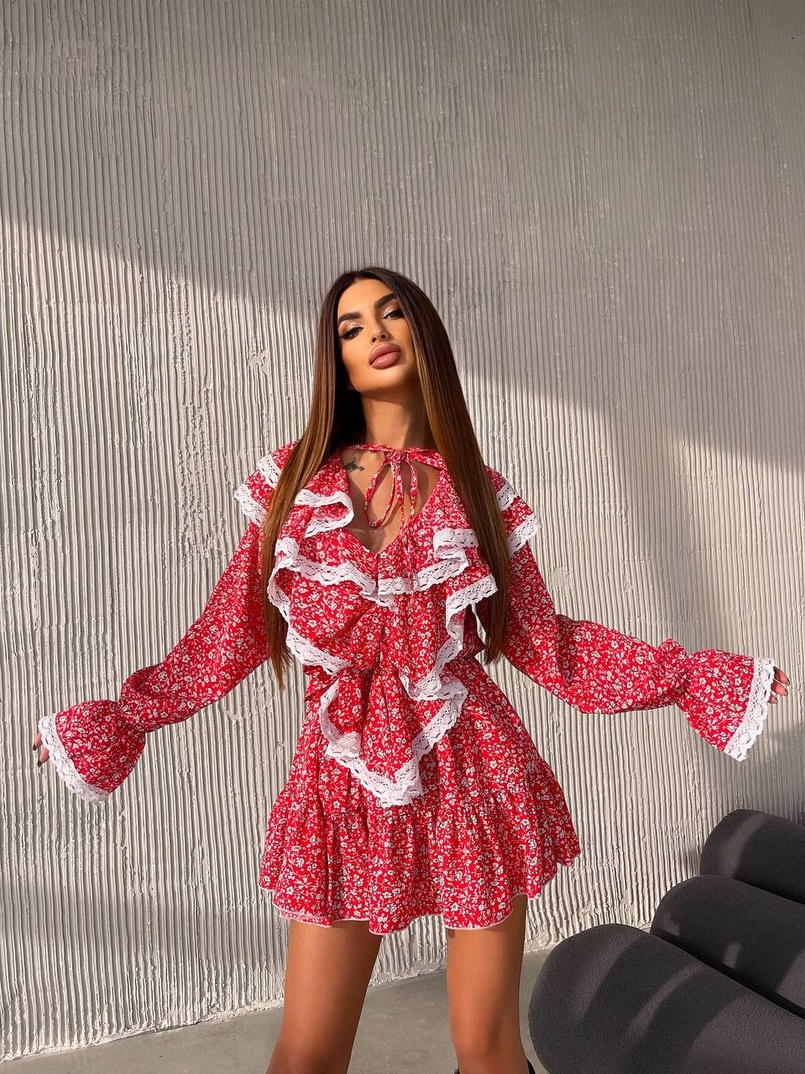 Сукня з квітковим принтом декорована мереживом    Сукня з квітковим принтом декорована мереживом    | PUSHKA SHOP