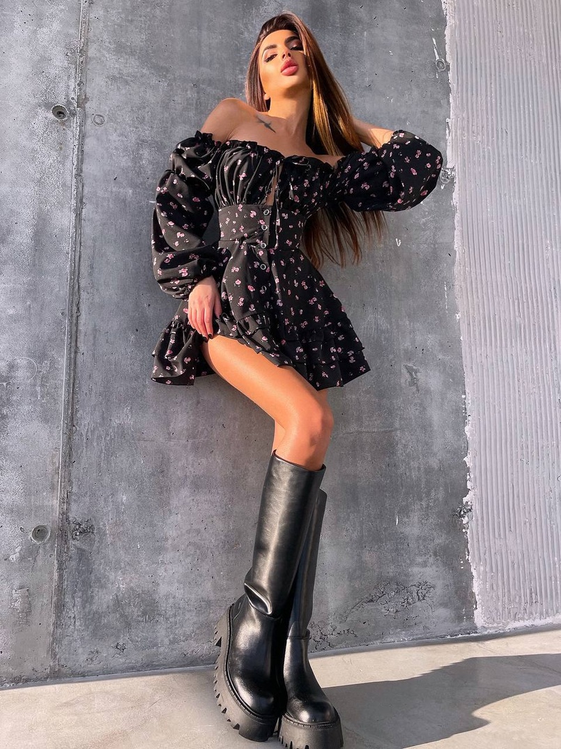 Сукня з воланами та шнурівкою  по спинці Сукня з воланами та шнурівкою  по спинці | PUSHKA SHOP