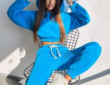 Базовий костюм на флісі з об'ємними капюшоном Базовий костюм на флісі з об'ємними капюшоном | PUSHKA SHOP