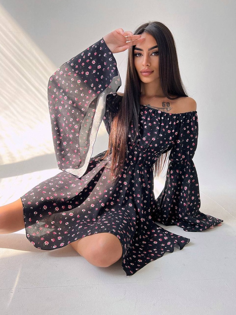 Сукня асиметричного крою з розкльошеними рукавами + корсет декорований стразами Ручна робота Сукня асиметричного крою з розкльошеними рукавами + корсет декорований стразами Ручна робота | PUSHKA SHOP