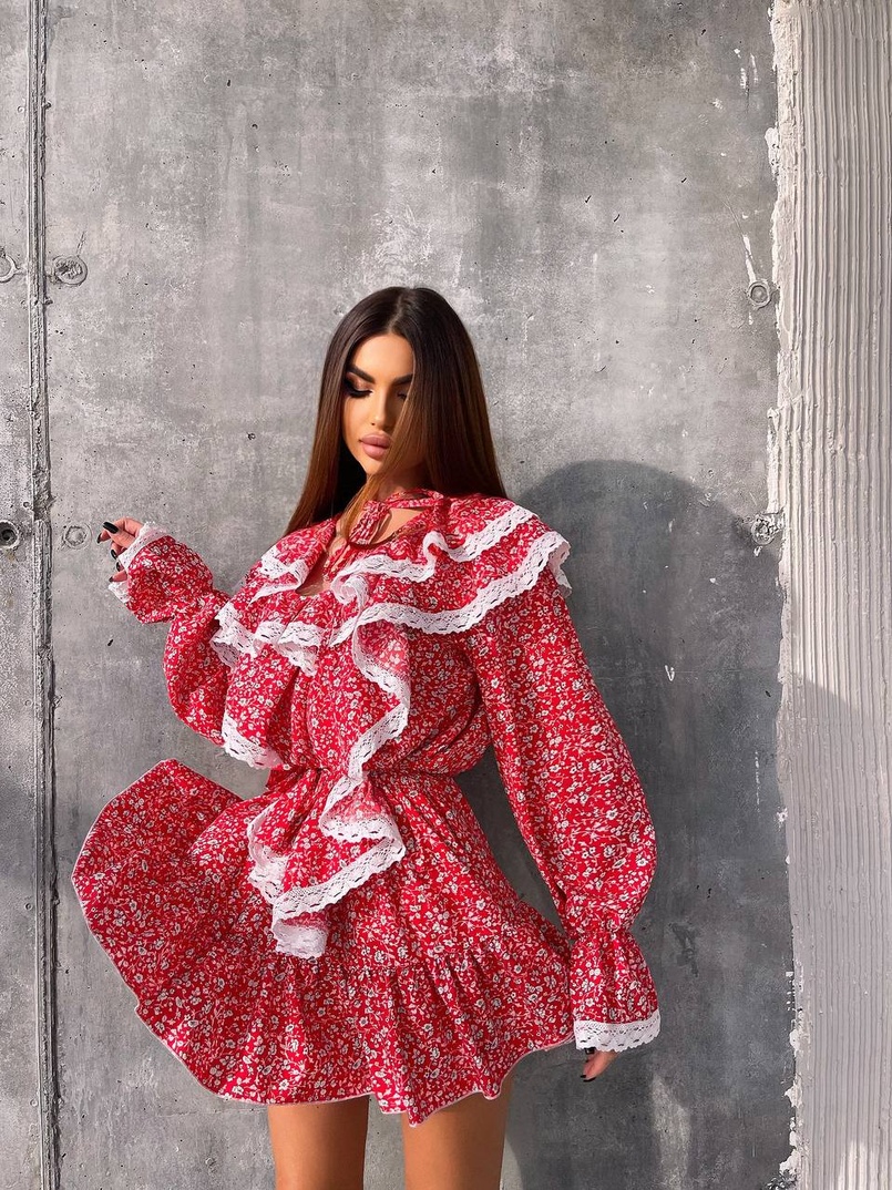 Сукня з квітковим принтом декорована мереживом    Сукня з квітковим принтом декорована мереживом    | PUSHKA SHOP