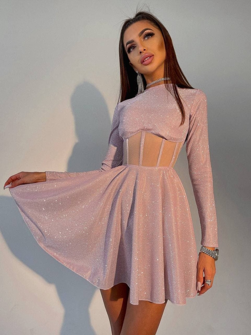 Приталенное блестящее платье с корсетной вставкой и пышной юбкой-солцем  | PUSHKA SHOP