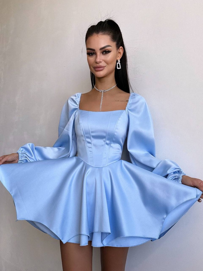 Атласна корсетна сукня з пишною подвійною спідницею та об‘ємними рукавами | PUSHKA SHOP