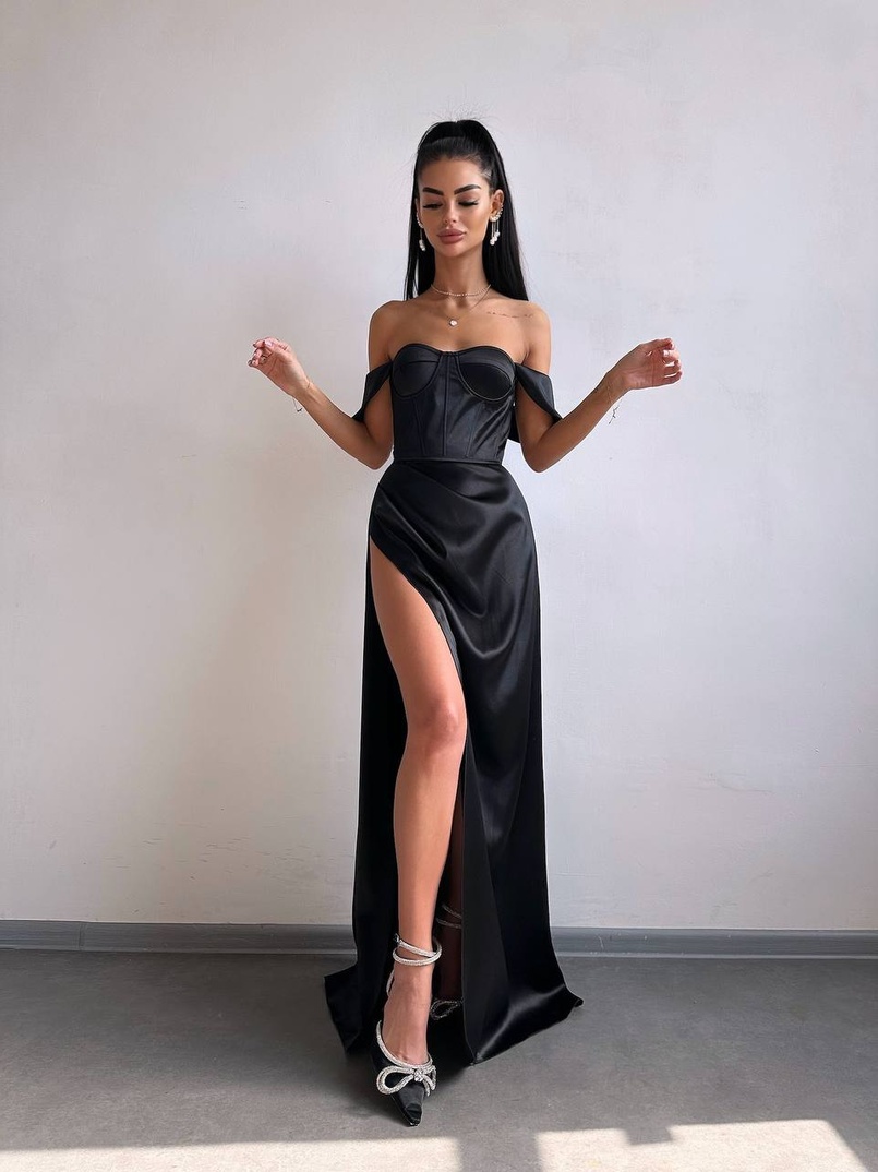 Атласний комплект: корсет бюстʼє + спідниця максі  | PUSHKA SHOP