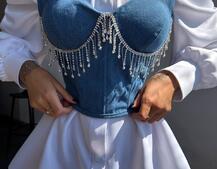 Приталена сорочка + корсет декорований бахромою зі страз Ручна робота Приталена сорочка + корсет декорований бахромою зі страз Ручна робота | PUSHKA SHOP