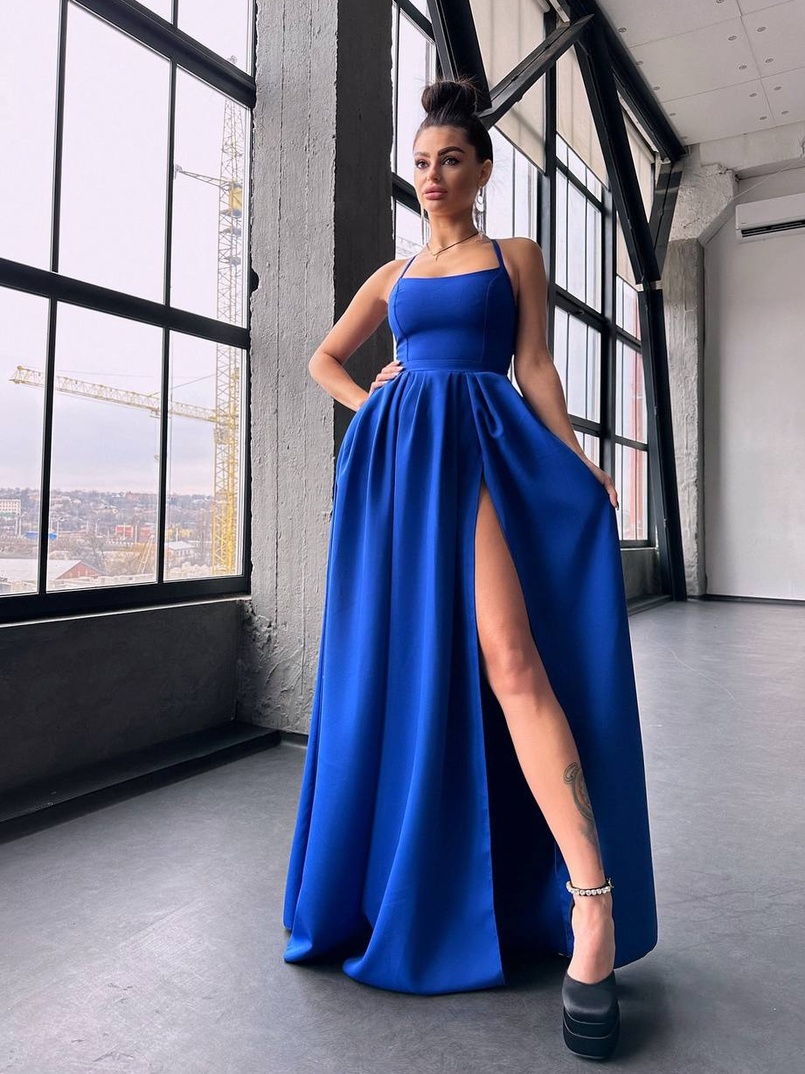 Сукня максі  зі шнурівкою на спинці Сукня максі  зі шнурівкою на спинці | PUSHKA SHOP